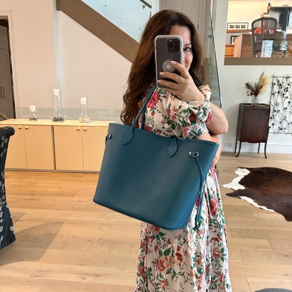 Louis Vuitton neverfull MM teal blue in epi leather. - Picture 4 of 13